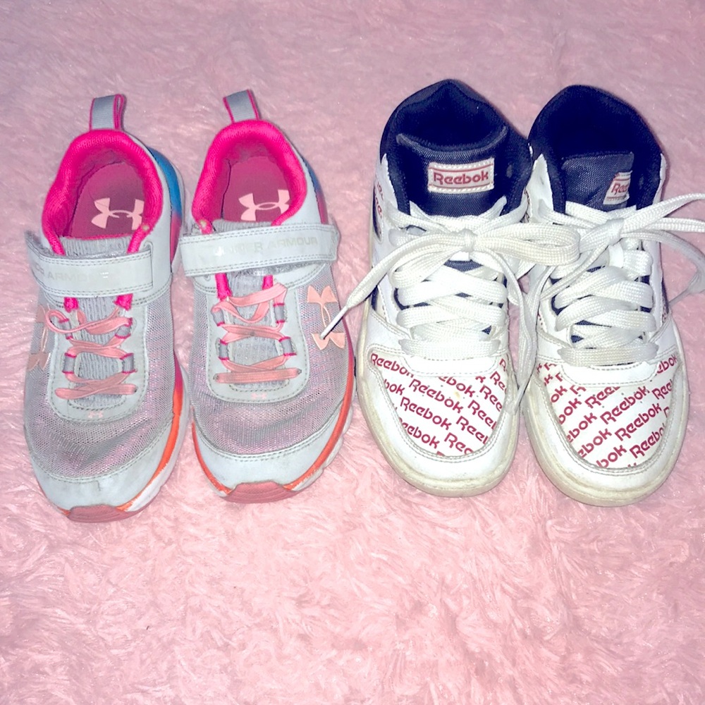 Girls tennis shoes, size 1